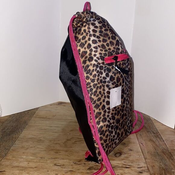 Leopard Drawstring Backpack  - Picture 5 of 5